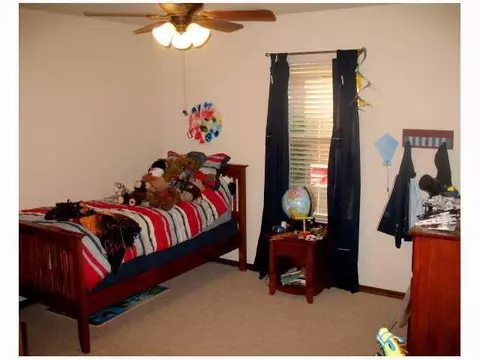 1804 Mead Ln, Moore, OK 73170 photo 5