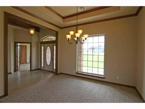 4609 Riverside Dr, Tuttle, OK 73089 photo 3