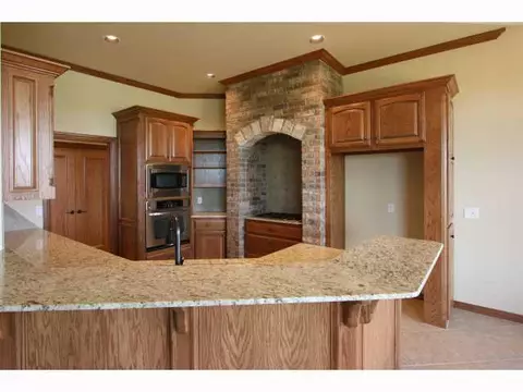 4609 Riverside Dr, Tuttle, OK 73089 photo 5