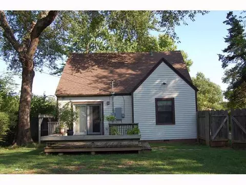 930 W Eufaula, Norman, OK 73069 photo 2