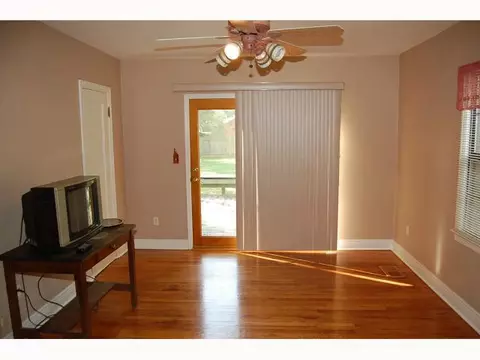 930 W Eufaula, Norman, OK 73069 photo 6