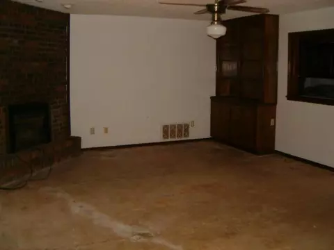 13904 S Dobbs, Mcloud, OK 74851 photo 3