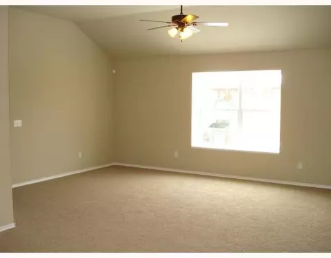 321 Tecumseh Mdws, Norman, OK 73069 photo 3
