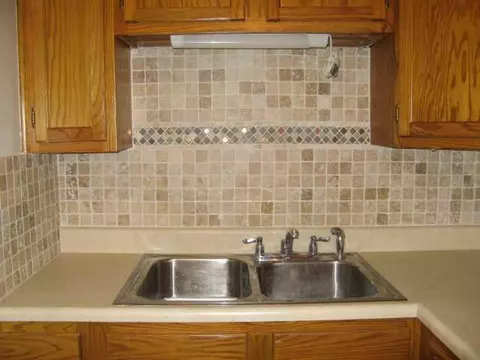 1909 N Divis, Bethany, OK 73008 photo 7
