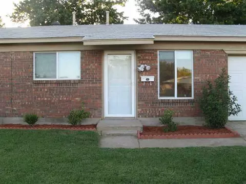1909 N Divis, Bethany, OK 73008 photo 2