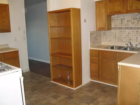 1909 N Divis, Bethany, OK 73008 photo 5