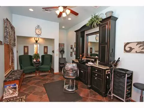1100 E Rock Creek Rd, Tuttle, OK 73089 photo 7