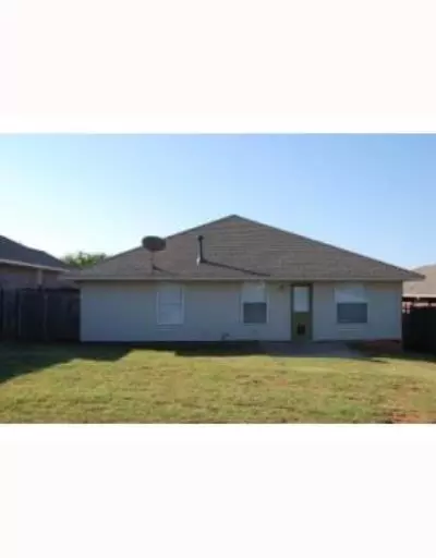 801 Sequoyah Trl, Norman, OK 73071 photo 2