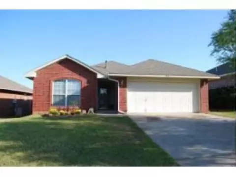 801 Sequoyah Trl, Norman, OK 73071 photo 1