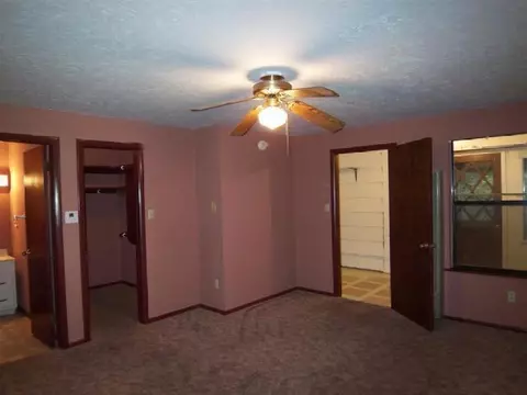 104 E Haddock, Norman, OK 73069 photo 9