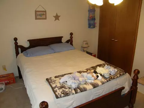 2110 S Lakecrest Dr, Moore, OK 73170 photo 9