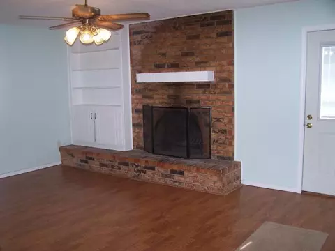 152 Folsom, Mcloud, OK 74851 photo 2