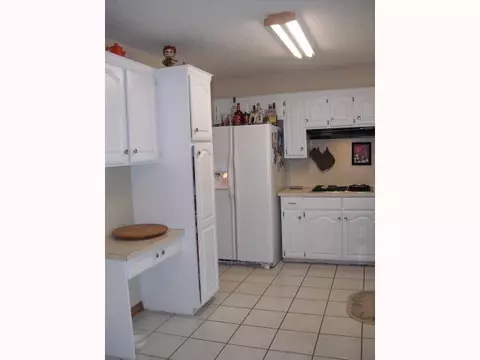 211 E Willow, Yukon, OK 73099 photo 7
