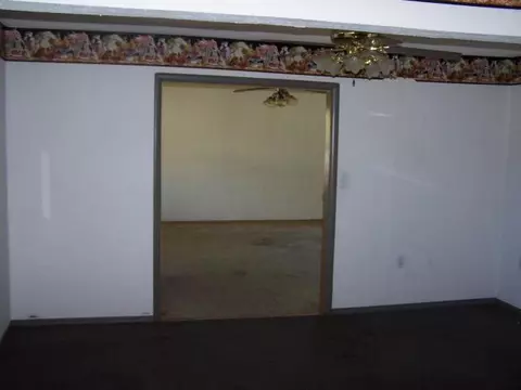 108 W F Ave, Cache, OK 73527 photo 3