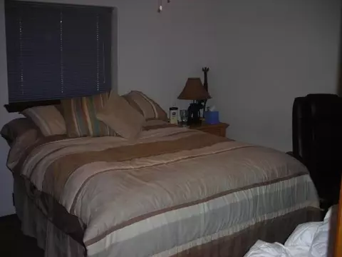 213 E Cherry Ave, Yukon, OK 73099 photo 9