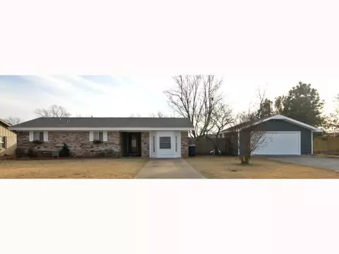 204 Vernice, Tuttle, OK 73089 photo 1