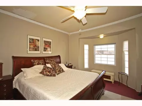204 Vernice, Tuttle, OK 73089 photo 4