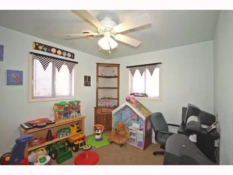 204 Vernice, Tuttle, OK 73089 photo 8