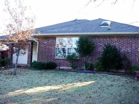 328 Waterfront Dr, Norman, OK 73071 photo 9