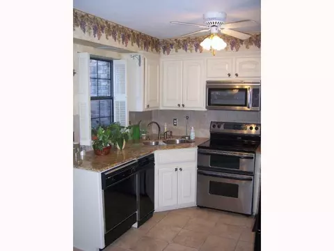 332 Windbrook, Norman, OK 73072 photo 3