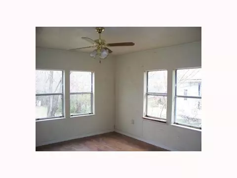 330 E 17th St, Ada, OK 74820 photo 7