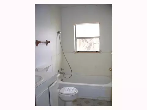330 E 17th St, Ada, OK 74820 photo 5