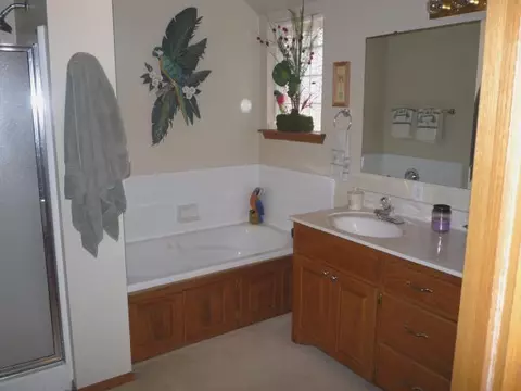 306 Willow Creek Dr, Tuttle, OK 73089 photo 7