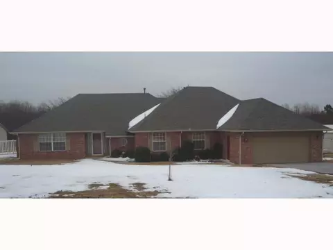 306 Willow Creek Dr, Tuttle, OK 73089 photo 1