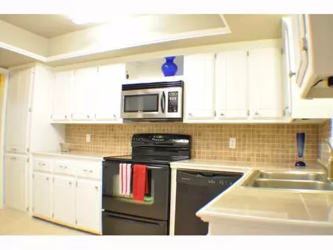 200 Loch Loop, Yukon, OK 73099 photo 6