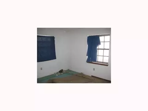 30203 Lake Dr, Mcloud, OK 74851 photo 9