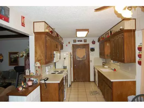1994 County Road 1196, Tuttle, OK 73089 photo 6