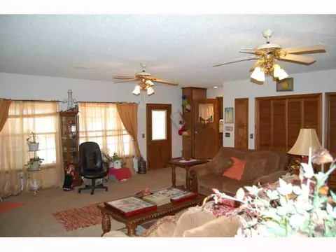 1994 County Road 1196, Tuttle, OK 73089 photo 2