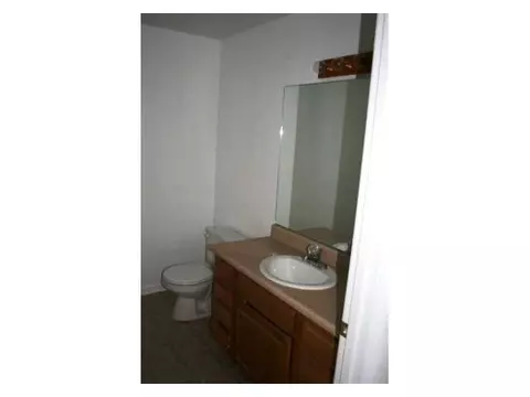 321 NE 26th St, Guymon, OK 73942 photo 2