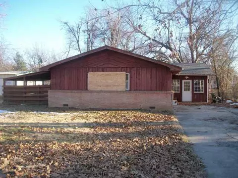 504 E Bird, Davis, OK 73030 photo 1