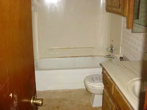 349 E Platt Dr, Yukon, OK 73099 photo 5