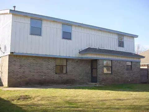 349 E Platt Dr, Yukon, OK 73099 photo 10
