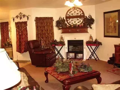 2409 Eugene Dr, Shawnee, OK 74804 photo 3