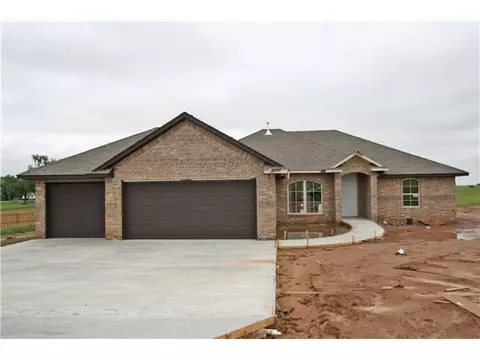 1107 Ella, Tuttle, OK 73089 photo 2