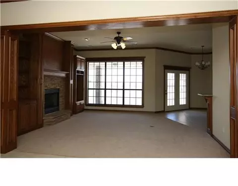 1403 Riata Rd, Tuttle, OK 73089 photo 7