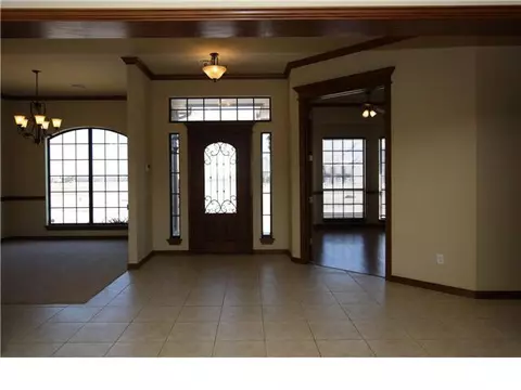 1403 Riata Rd, Tuttle, OK 73089 photo 8