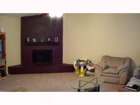 2116 Oakside Dr, Norman, OK 73071 photo 4