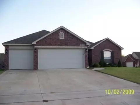 20210 E 33rd St, Broken Arrow, OK 74014 photo 1