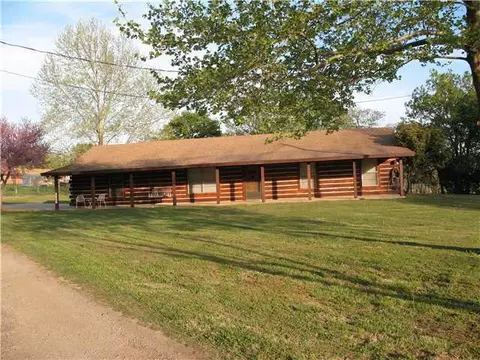 13706 Walker Rd, Mcloud, OK 74851 photo 2