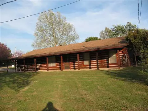 13706 Walker Rd, Mcloud, OK 74851 photo 1