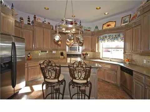 220 Heather, Tuttle, OK 73089 photo 3