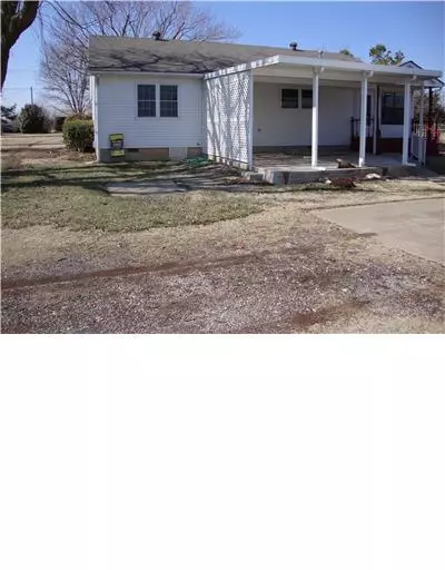 2260 Maxey Dr, Harrah, OK 73045 photo 2