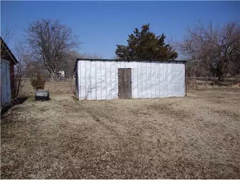 2260 Maxey Dr, Harrah, OK 73045 photo 5