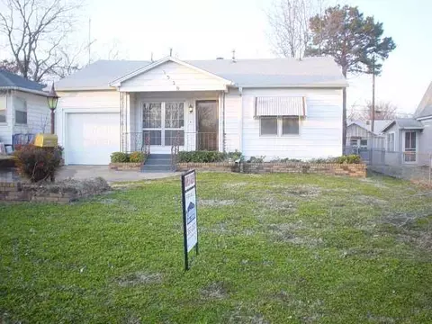 1320 E 11th St, Shawnee, OK 74801 photo 1