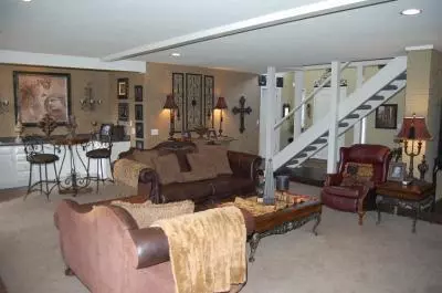 2119 Saddleback, Norman, OK 73072 photo 4