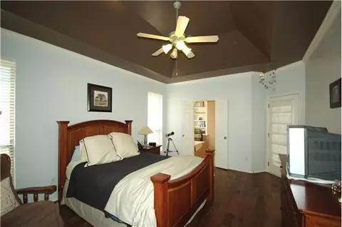 2641 E Ashecroft Dr, Edmond, OK 73034 photo 8